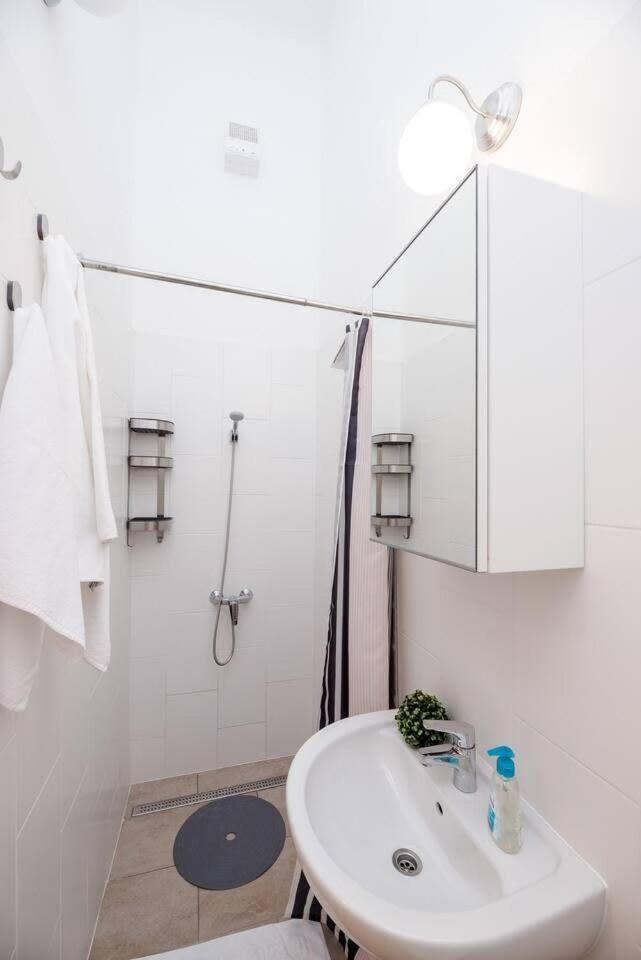 Brand New Central Ac Apartment Boedapest Buitenkant foto