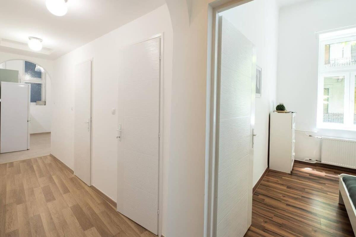 Brand New Central Ac Apartment Boedapest Buitenkant foto
