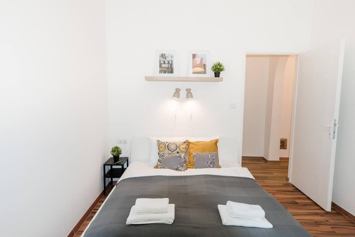 Brand New Central Ac Apartment Boedapest Buitenkant foto